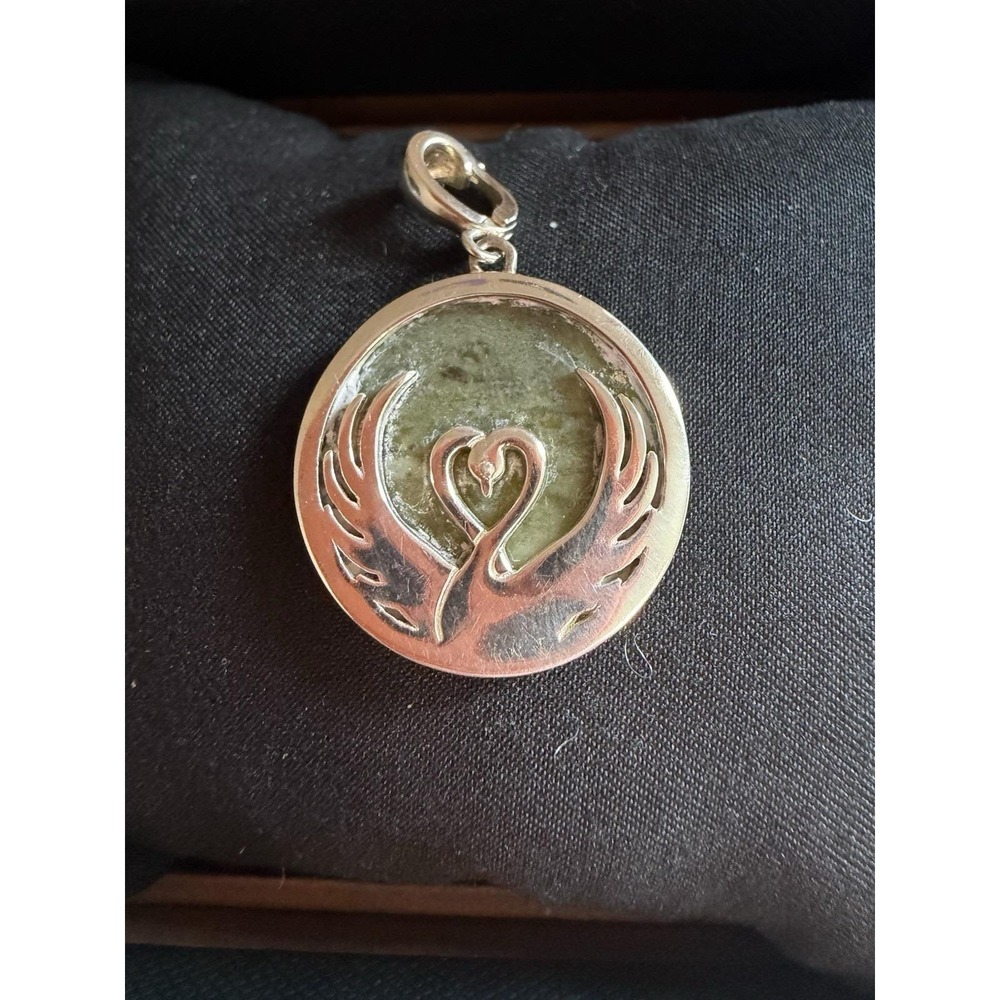 .925 Sterling Silver Pendant "Swan's Heart" — A Gift for Lovers